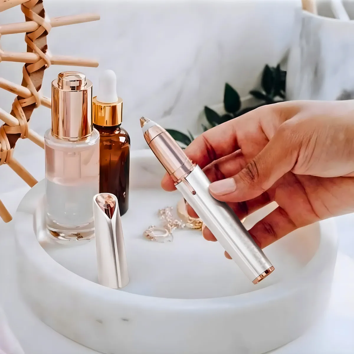 Caneta Depiladora Indolor Para Sobrancelhas - Imagem 2