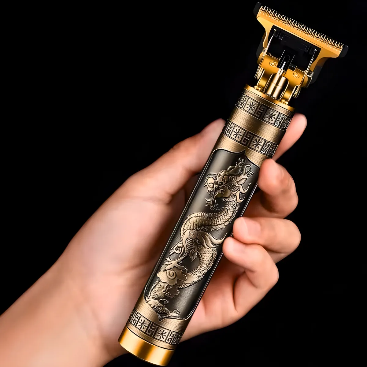 Máquina de Barbear e Cortar Cabelo Profissional Recarregável - Imagem 3